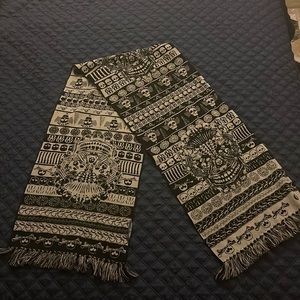 Alexander McQueen wool skull scarf